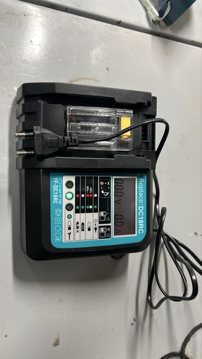 Зарядно за батерии Макита / Makita