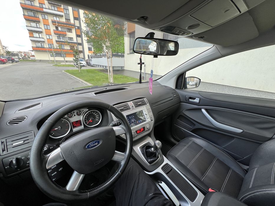 Proprietar Vand Ford kuga 2.0 tdci