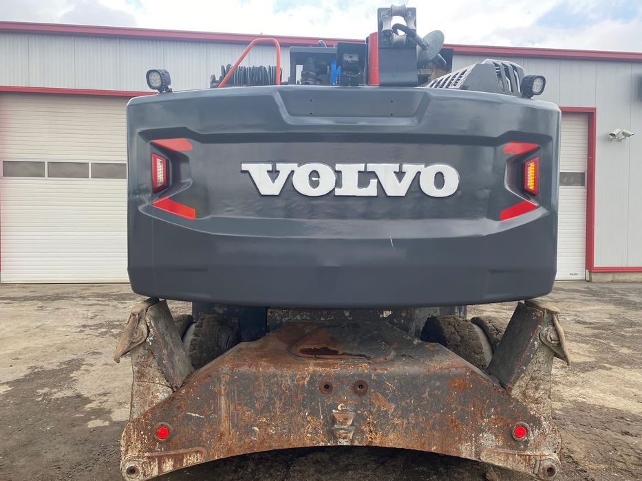 Excavator Volvo EW220E full dotat ofer garantie