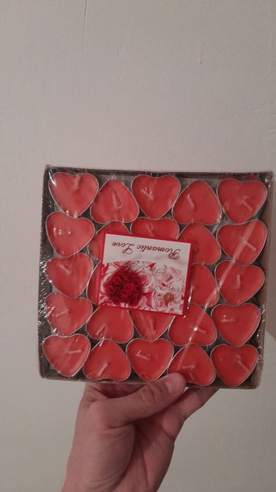 Продам лепестки роз и свечи