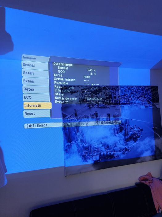 videoproiector Epson EB-X18