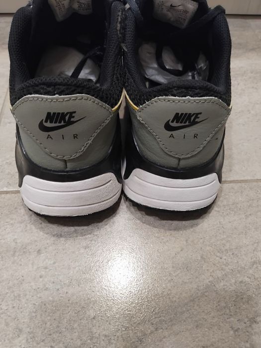 Nike маратонки 38 номер