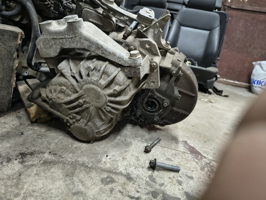 Скоростна кутия за  Opel Astra J 1,7cdti