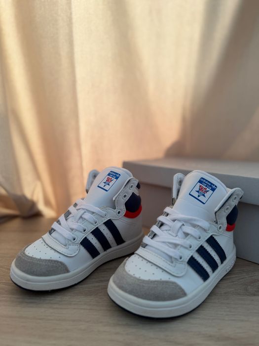 Детски маратонки на Adidas