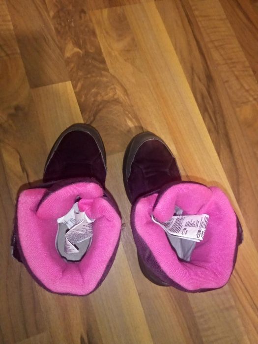 Детски ботуши 31 и 33 номер