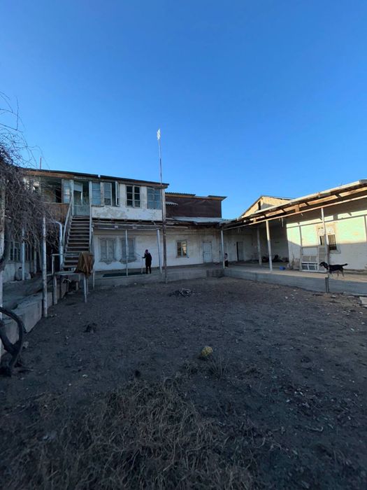 Buxoro tuman Galaosiyo shaharda 6 sotoq uy sotiladi