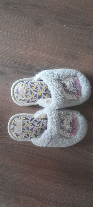 Тапочки на девочку 7-9 лет