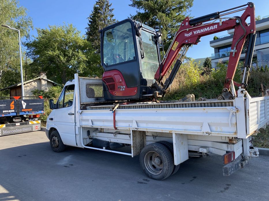 Услуги Мини Багер и Самосвал за София и околните села