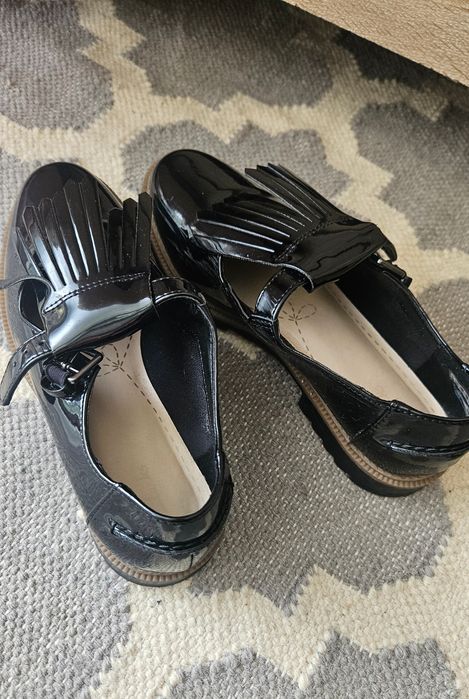 Pantofi piele ecologica, lac 36