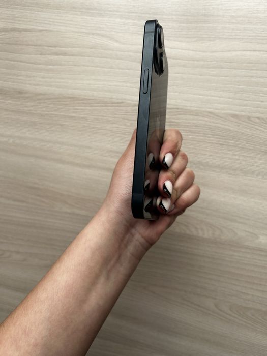 продам айфон 14, 128гб, акум 98%