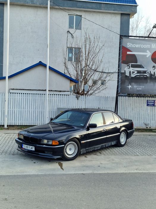 BMW seria 7 E38 740i