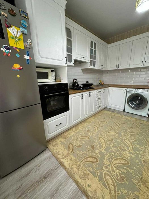 Продам 3 комнатную квартиру