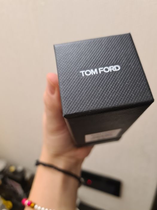 Apa de Parfum Tom Ford Facking Fabulous nou