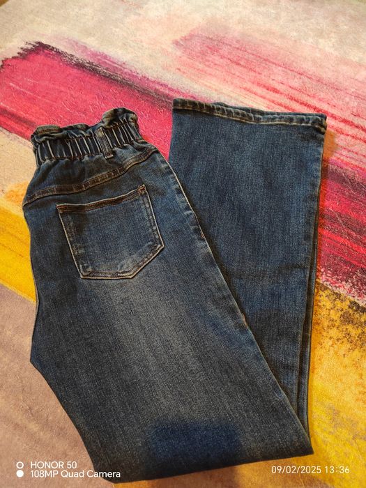 Нови дънки.     .