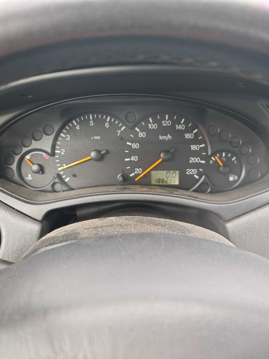 Autoturism de vânzare