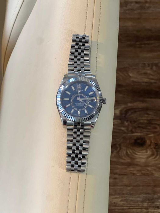 Ceas tip Rolex Sky-Dweller – design premium,cadran albastru,copie 1:1