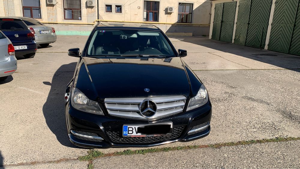 Mercedes-Benz C200
