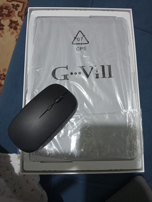 Продам планшет почти новый