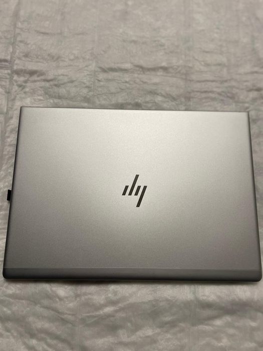 Vând laptop hp elitebook