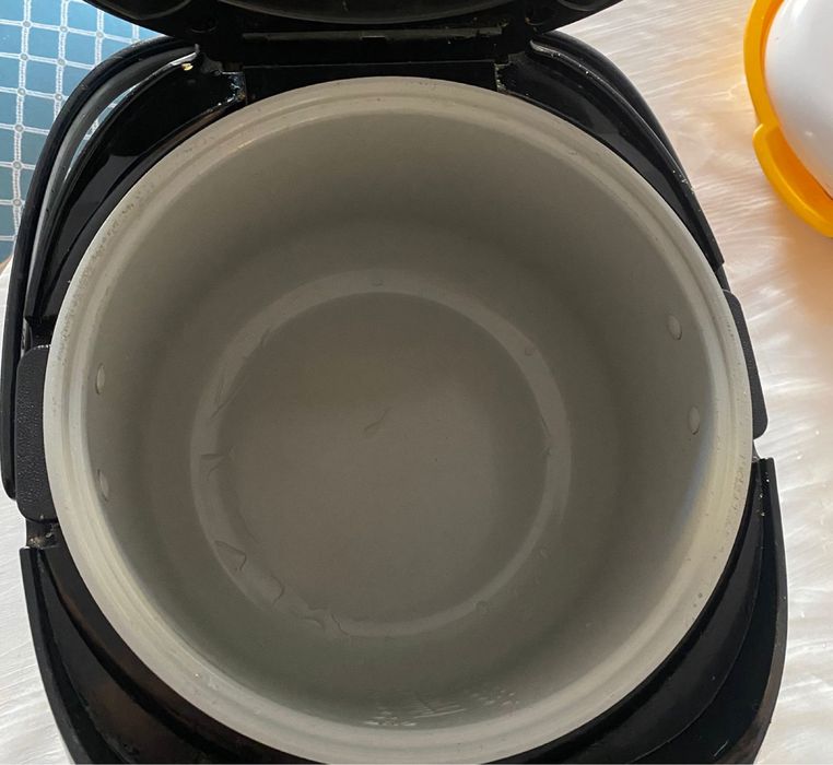 Мультиварка                                                          .