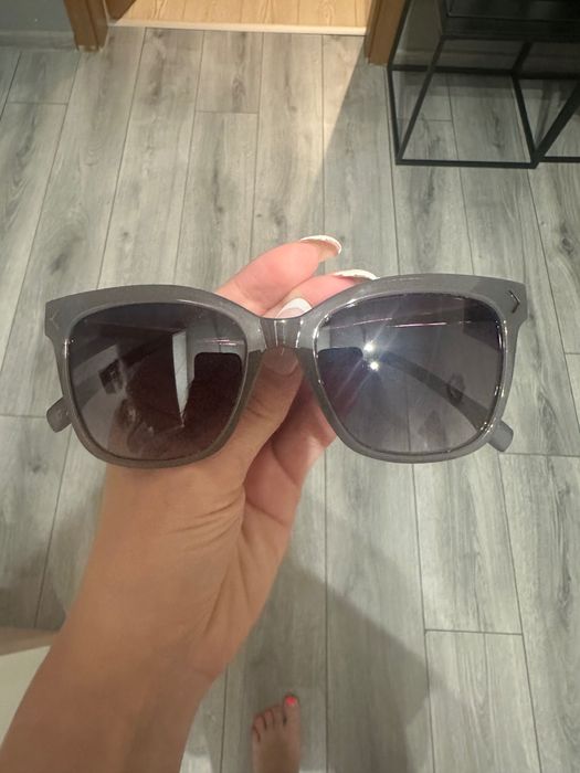 Чисто нови Очила Karen Millen