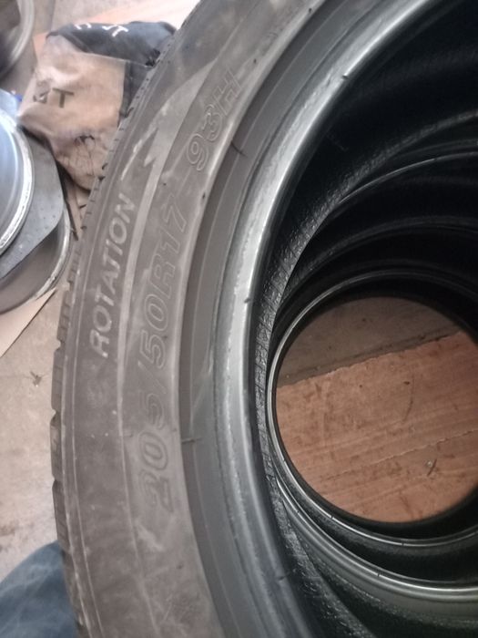 Anvelope de iarna 205 50 17