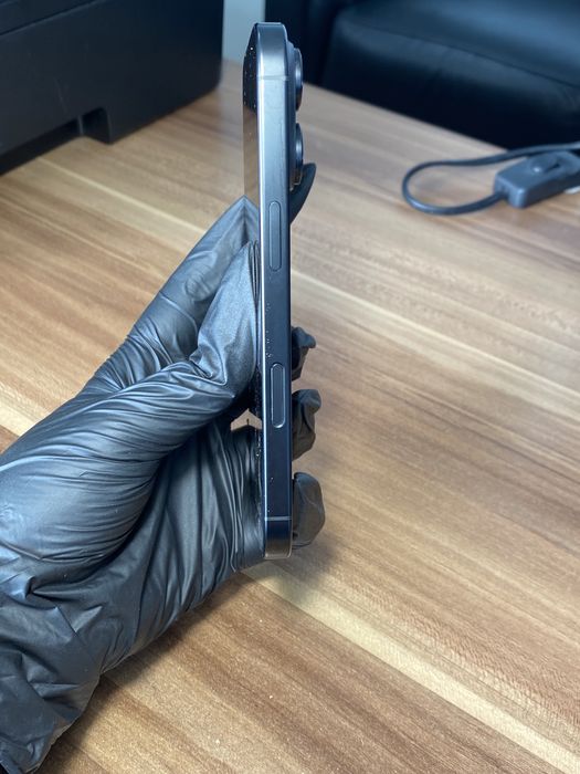 iPhone 16 Pro• 1 TB • Black Titanium /  Cod produs: 9445