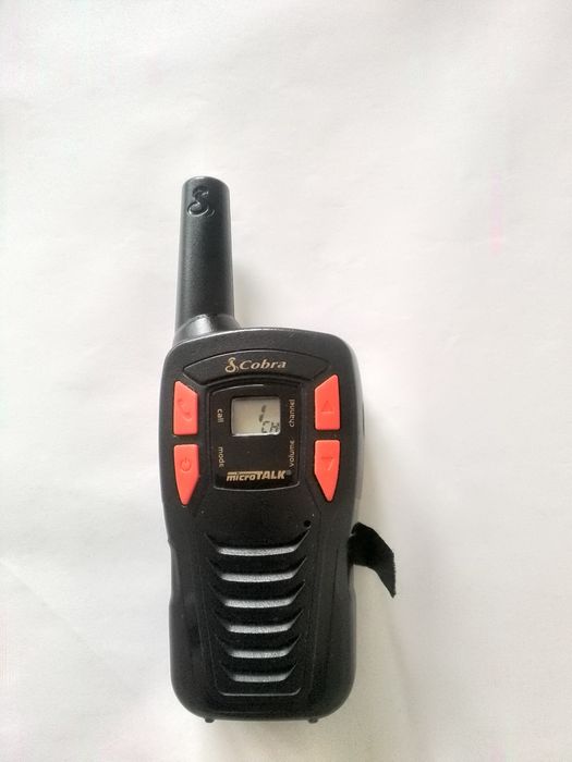 Statie emisie-receptie Walkie-talkie Cobra AM245