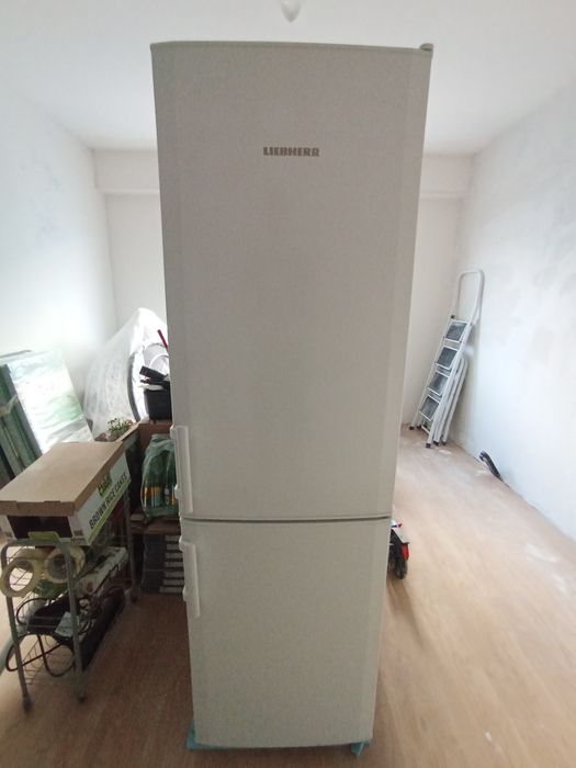 Хладилник Liebherr 180см