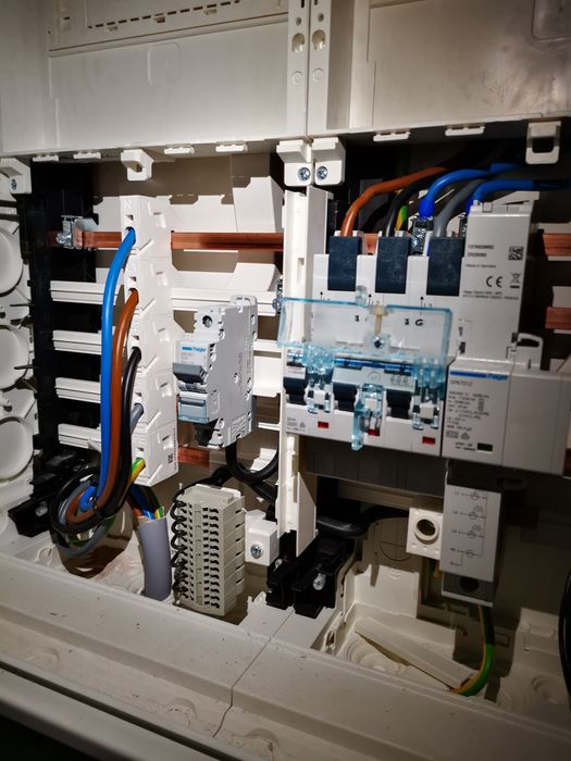 Electrician (Timișoara , Arad , Oradea )