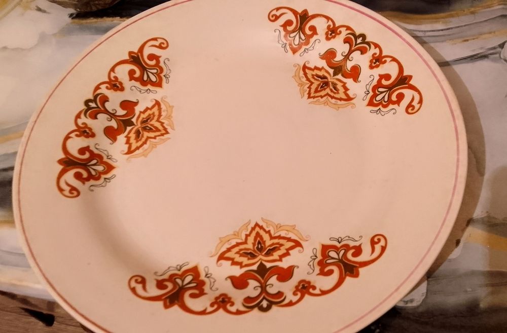 Табак, тарелка для микроволновки