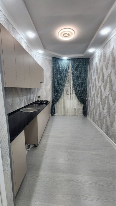 Срочно сотилади квартира