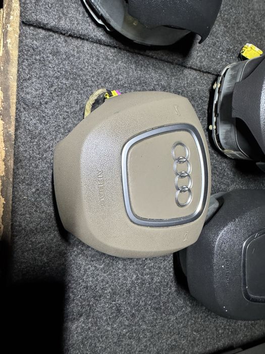 Аербег волан за ауди а4 а3 а6 с 4 лъча