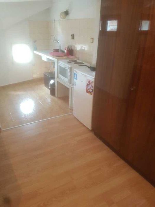 Дава се под наем Едностаен апартамент в Бургас, Център - 35 кв.м за 73.95 € - Снимка #3