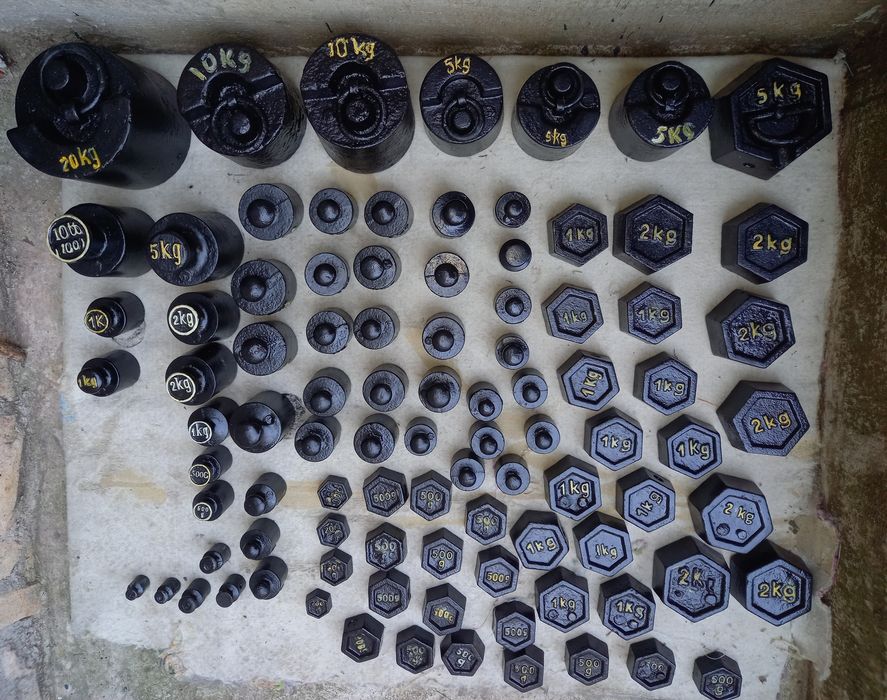 Cântar vechi funcțional