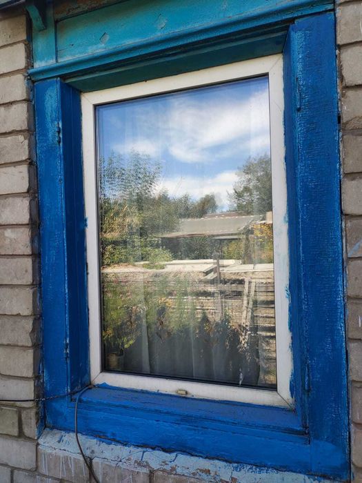 Продам 2 пвх окна