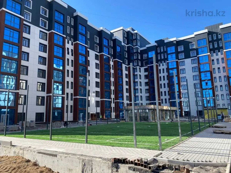 Продам 2х комн студию в ЖК Baiterek. Помощь в ипотеке есть