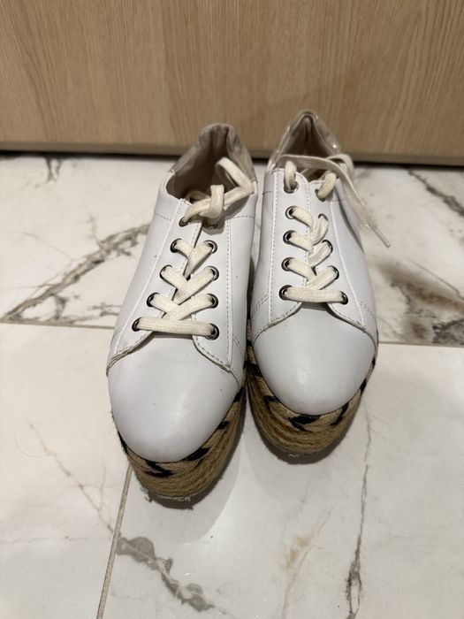 Кецове - еспадрил на Guess