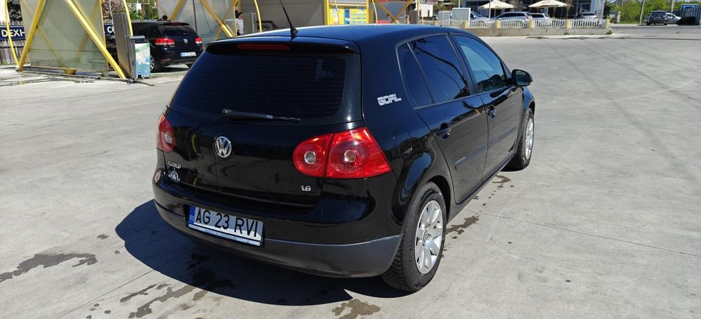 Golf 5 1.6 benzina