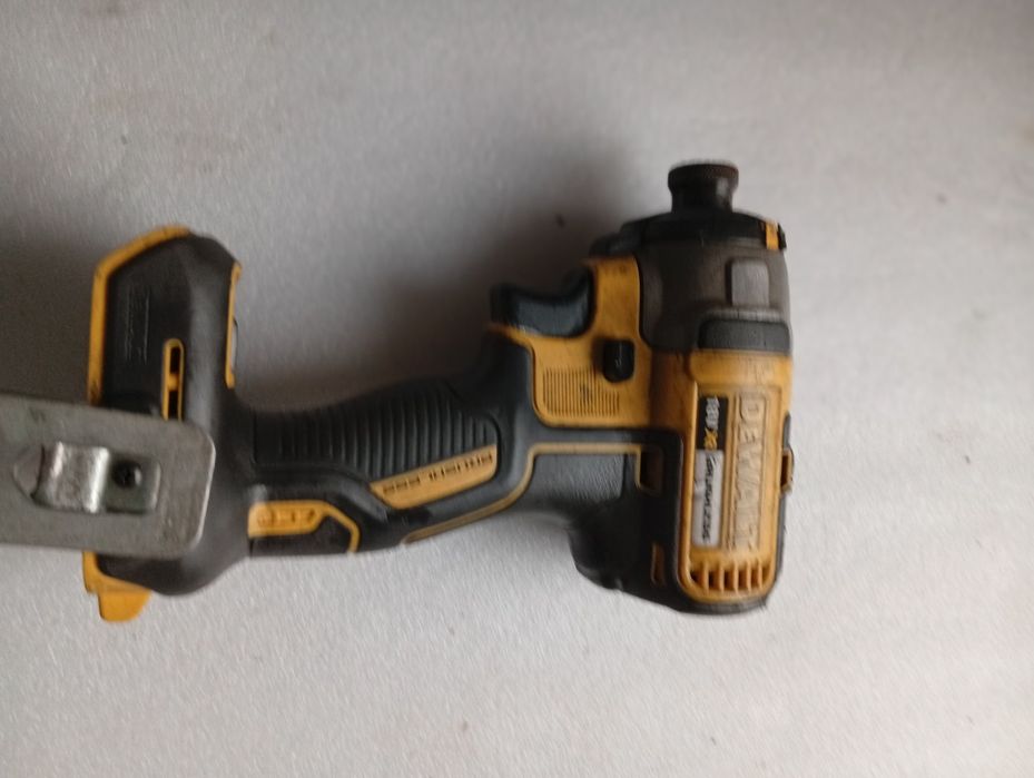 Impact dewalt 18v