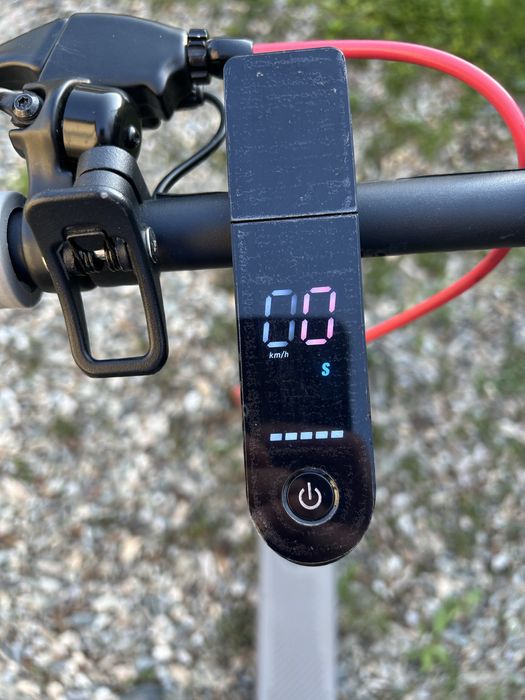 Trotinetă electrică xiaomi