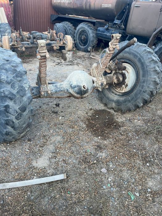 Мосты ,редуктор,передний мост