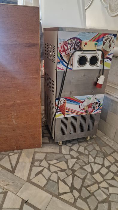 Фрезер, мороженое аппарат