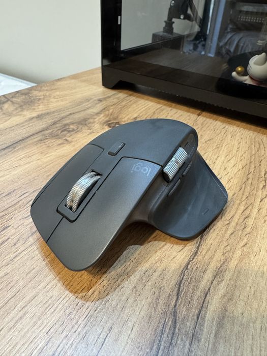 Продам Mx Master 3