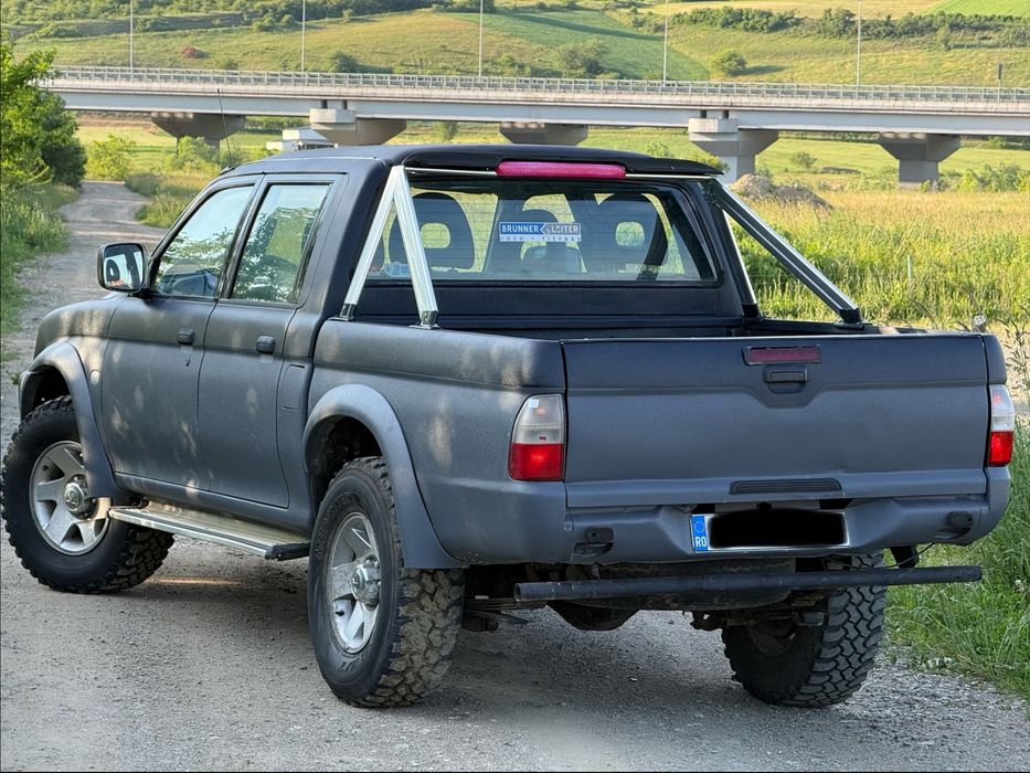 Mitubishi  L200