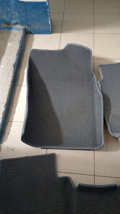 Полики для салона резиновые