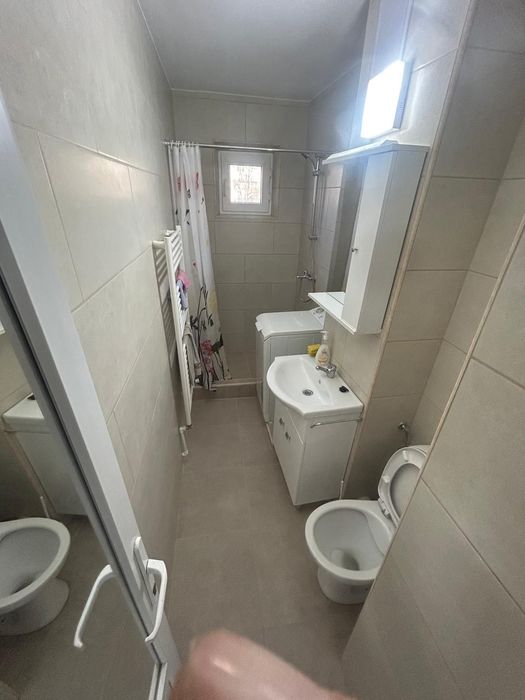 Apartament de inchiriat, 50 m. p. Str Alecu Russo.