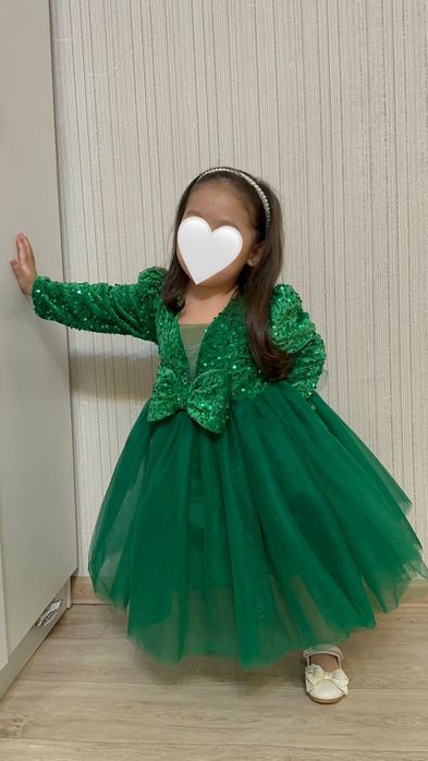 Продам платье . В отличном состоянии