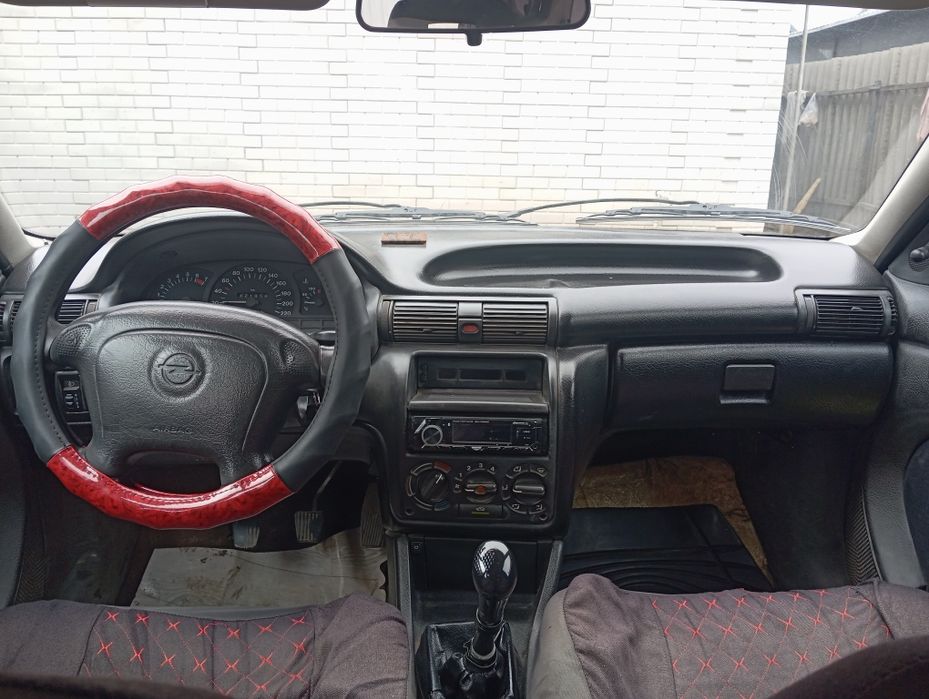 Продается машина Опель Астра