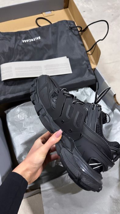 Balenciaga Track  размер 39.40,46